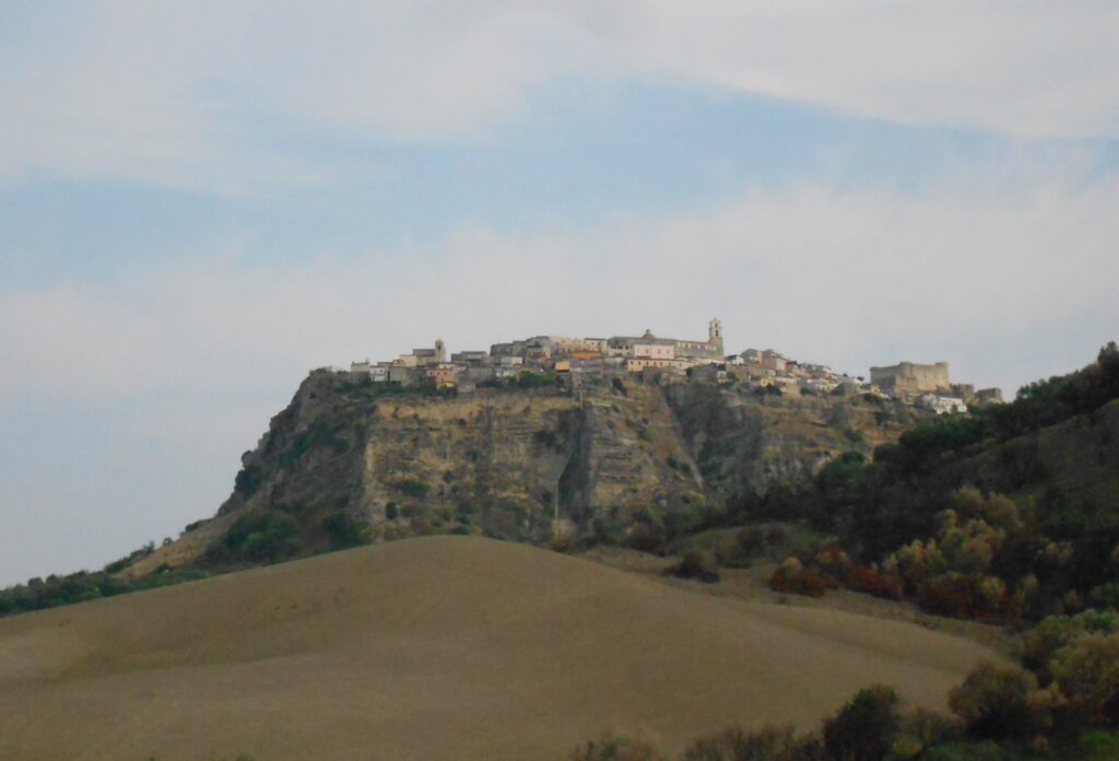 Crotone, la città di Pitagora affacciata sullo Ionio - immagine 18