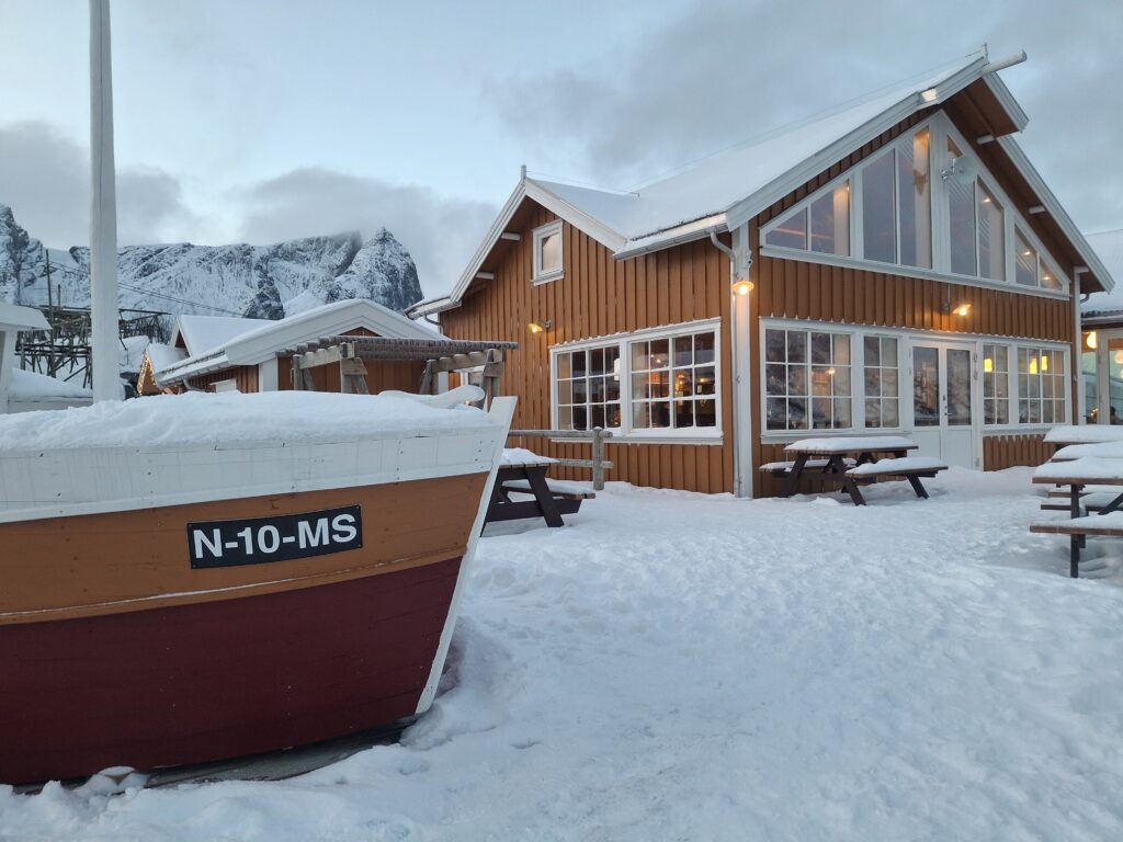 Lofoten in inverno, vivere la notte polare a Capodanno - immagine 28